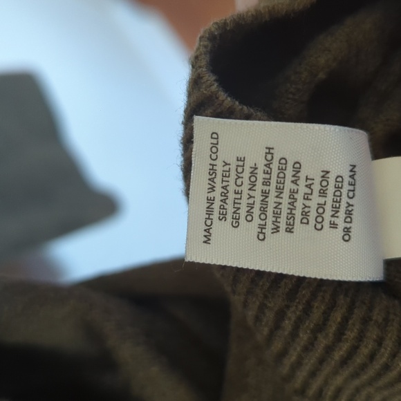 J Jill olive green v-neck sweater tunic with front pockets women's size small - Picture 4 of 5